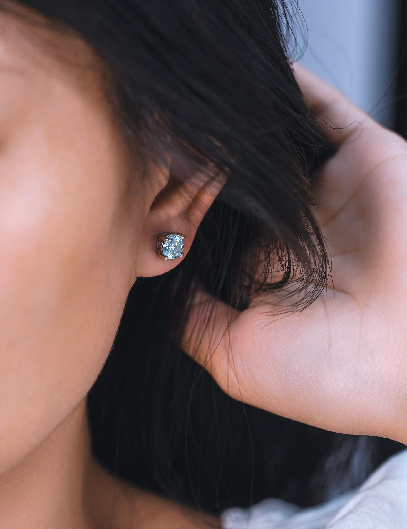 IMOLOVE Moissanite Stud Earrings for Women in Sterling Silver Hypoallergenic 1-3CT D Color Round Cut Moissante Earrings