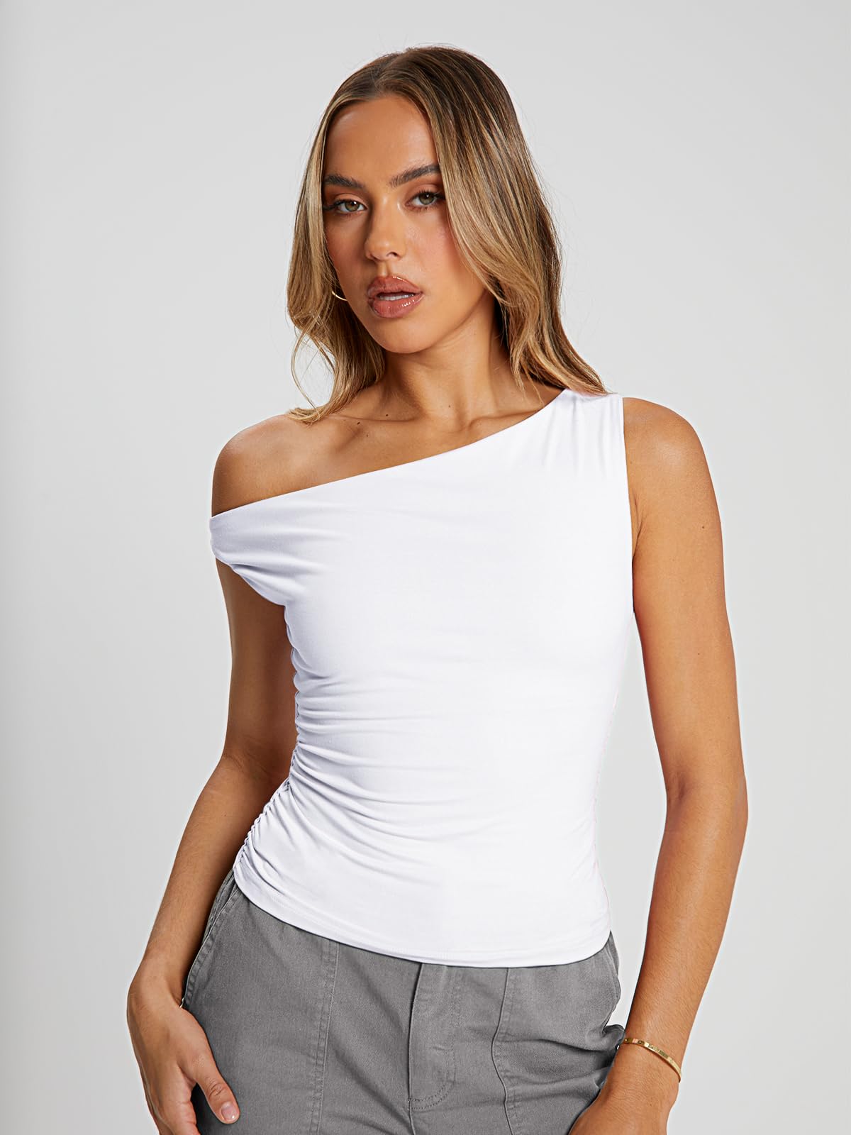 Trendy Queen Womens Summer Off The Shoulder Tops Going Out T Shirts Crop Tank Top Fashion Clothes Spring Outfits 2025