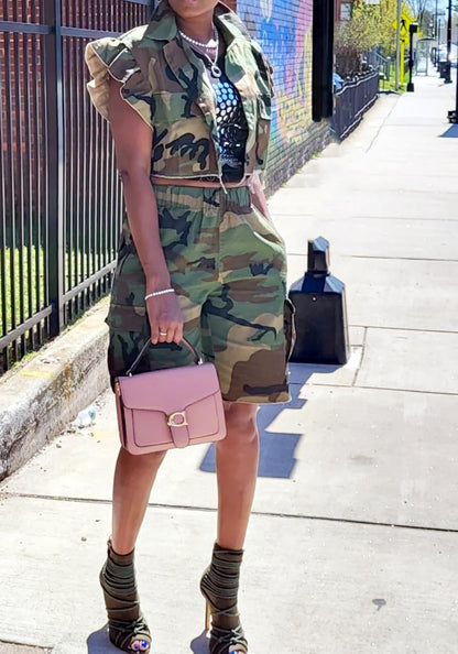 Vaceky Cropped Denim Jacket Women Distressed Camouflage Button Down Shirt Jean Jackets