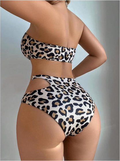 SweatyRocks Women's Leopard Print Bandeau Bikini Cut Out Strapless High Waisted 2 Piece Bathing Suit