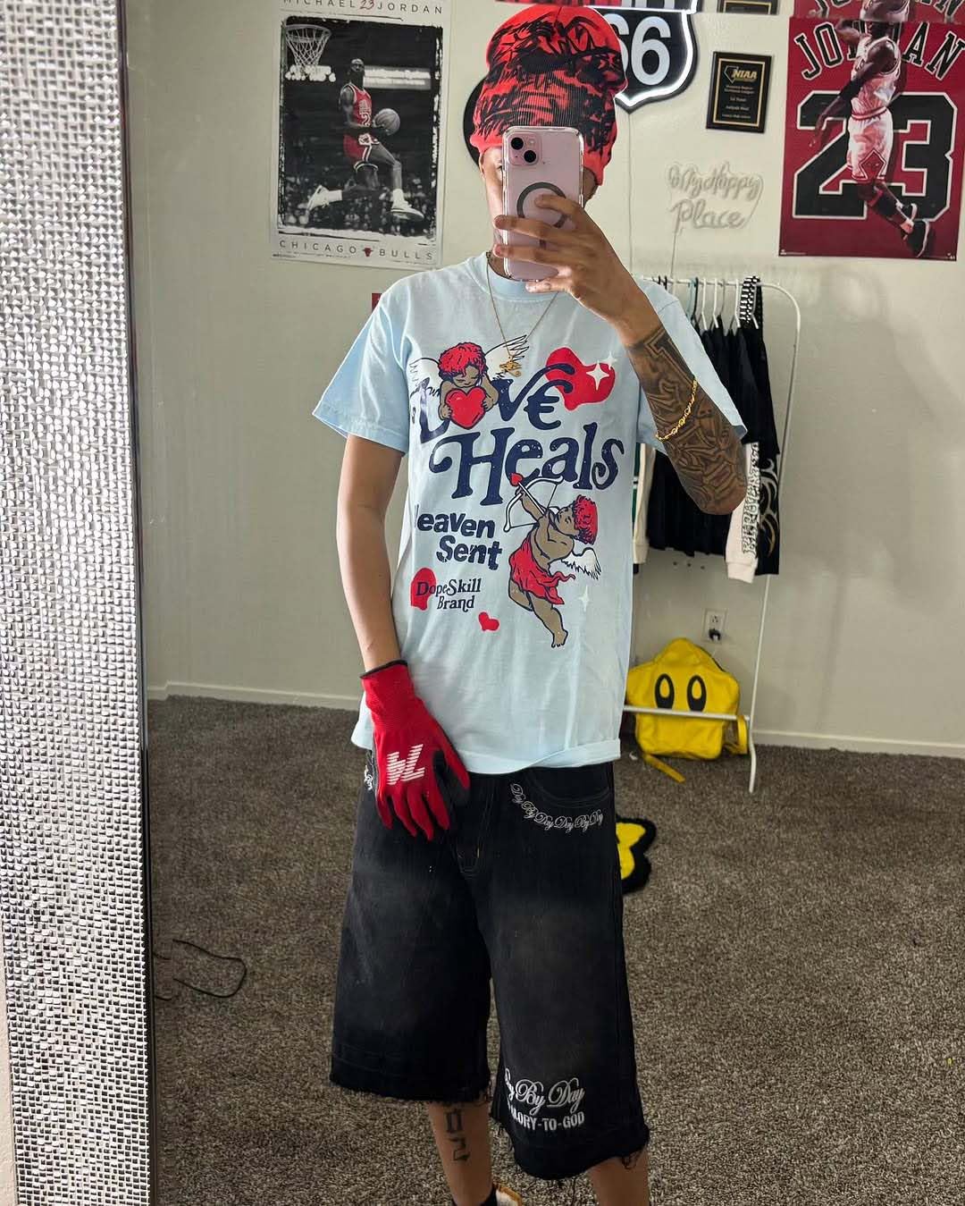 DopeSkill Graphic Tee Streetwear Hypebeast Hip Hop Unisex Premium T-Shirt Sneaker Colour Matching Shirts Gift for Sneakerhead
