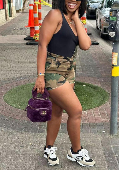 Seltaon Women’s Camo Cargo Shorts Casual High Waisted Ripped Frayed Camouflage Shorts Army Fatigue Shorts with Pockets